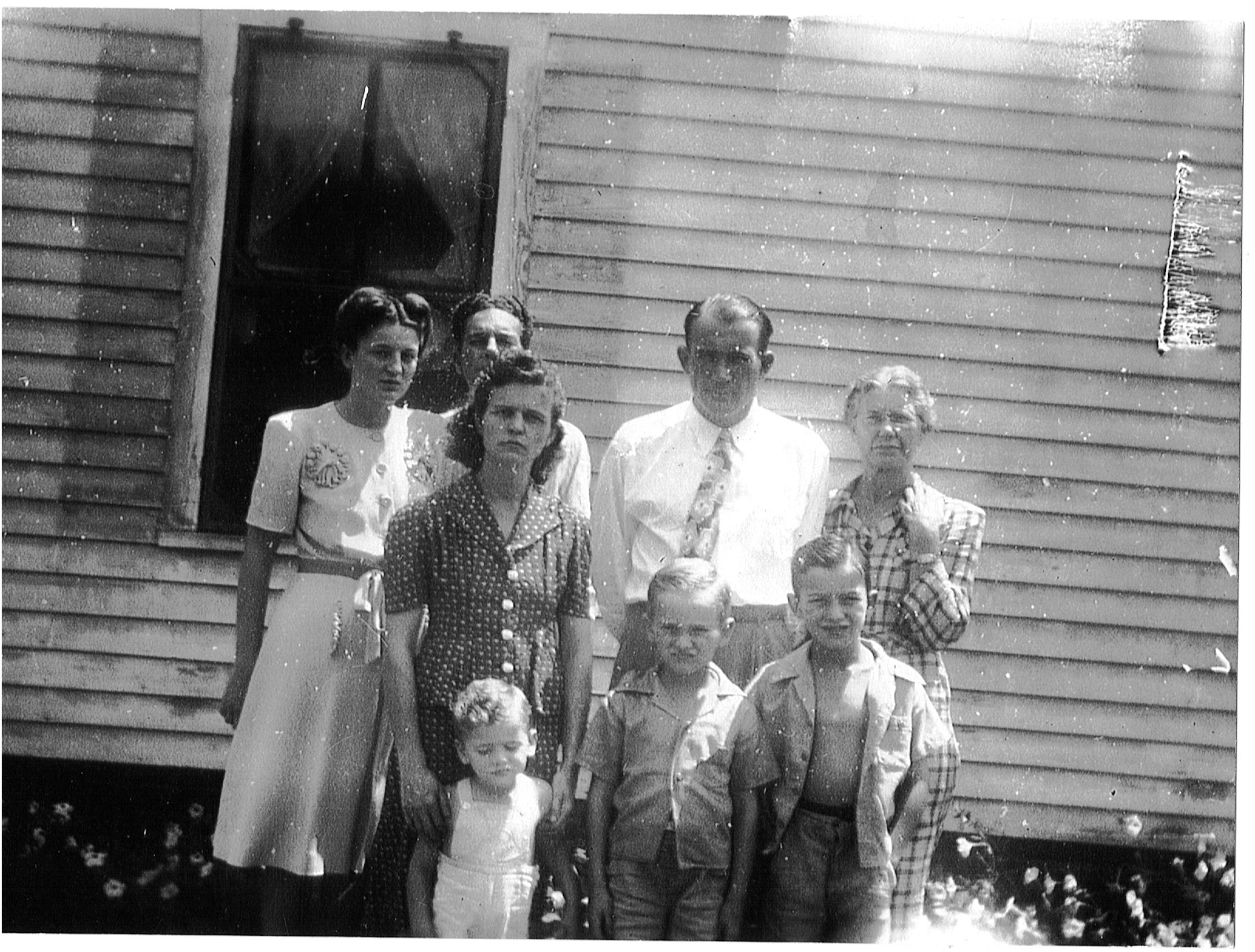 1946 — Quinn family portrait